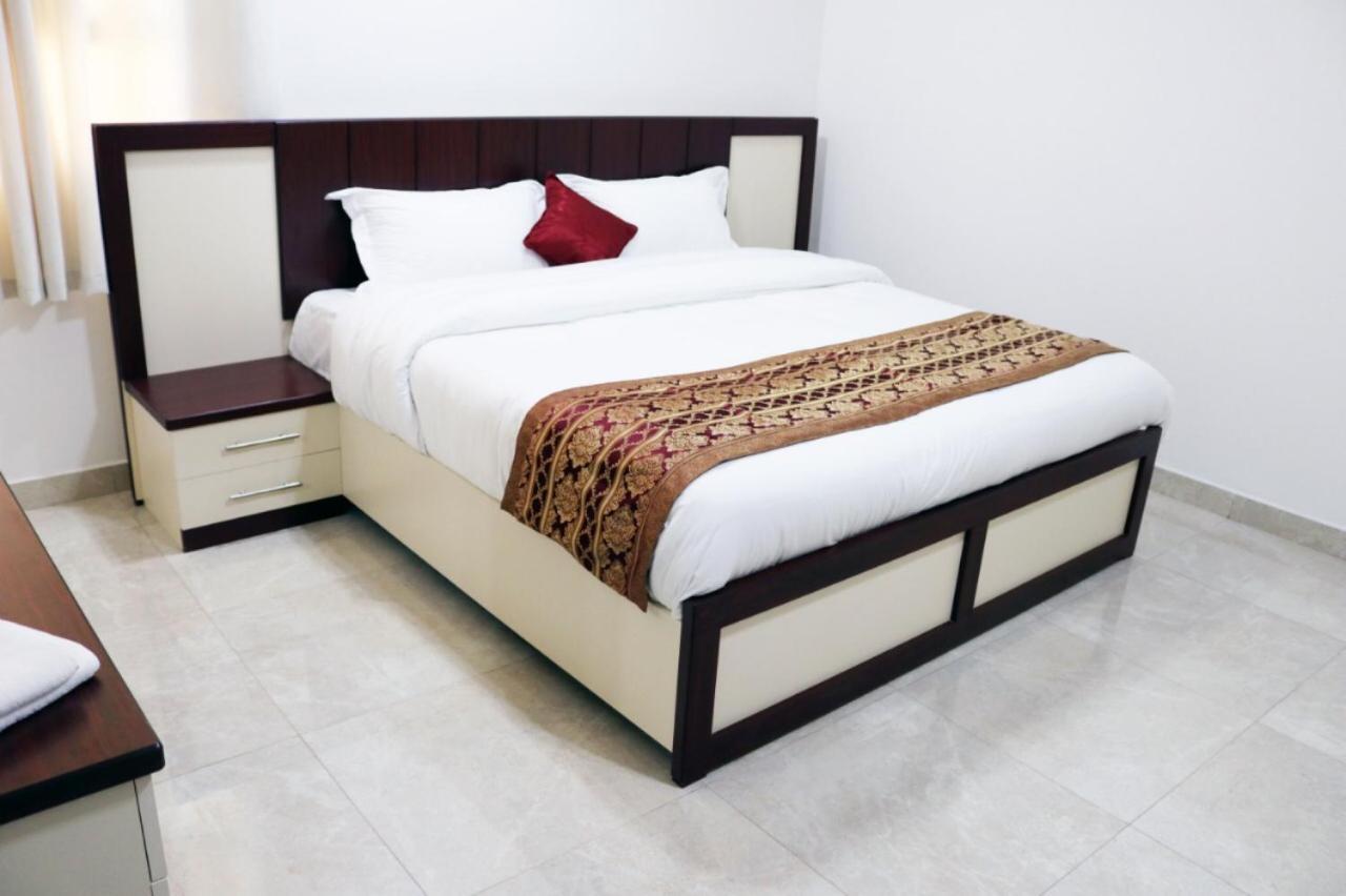 Roza Hotel Apartments Mascate Extérieur photo