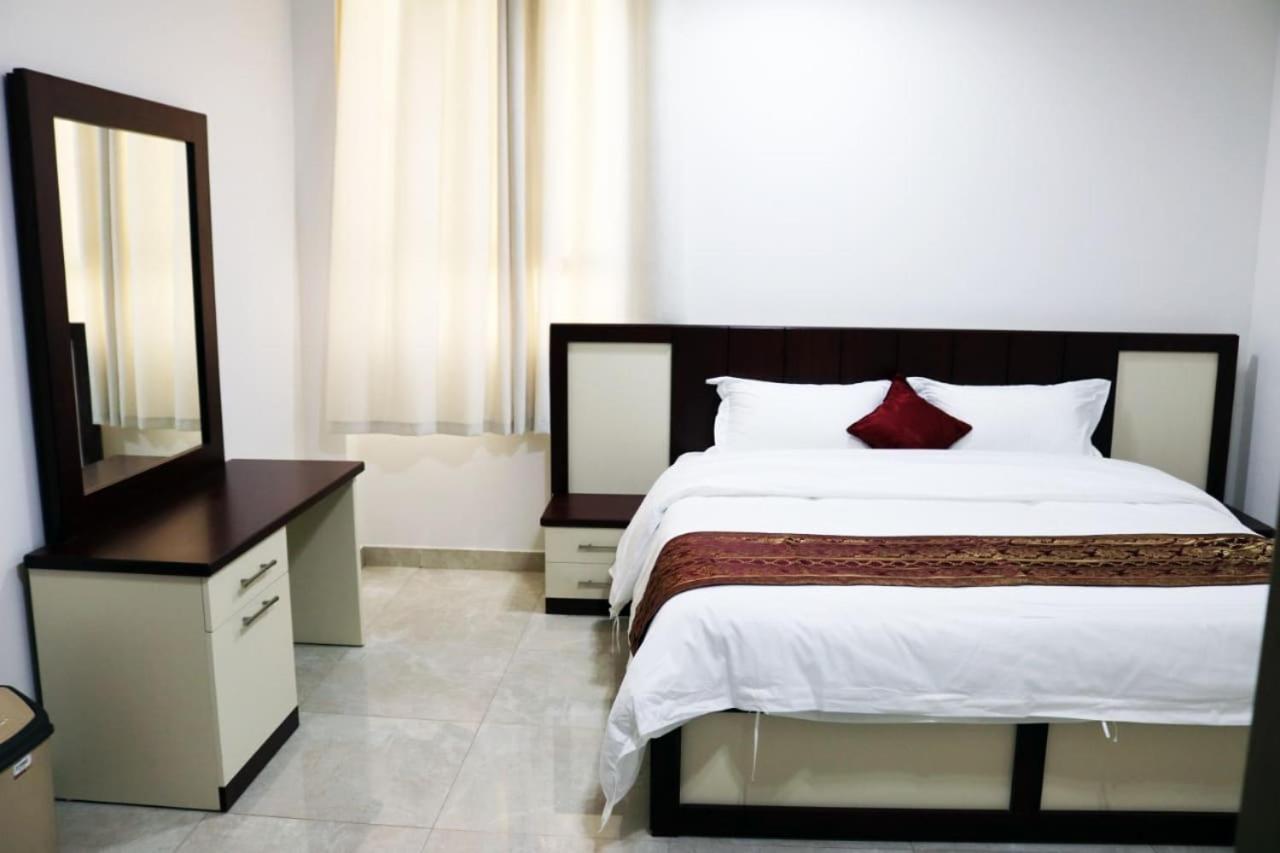 Roza Hotel Apartments Mascate Extérieur photo